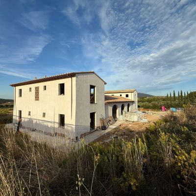 Nuova Tenuta Residenziale in Bioedilizia nella Campagna Toscana