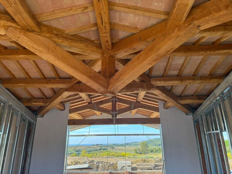 Nuova Tenuta Residenziale in Bioedilizia nella Campagna Toscana