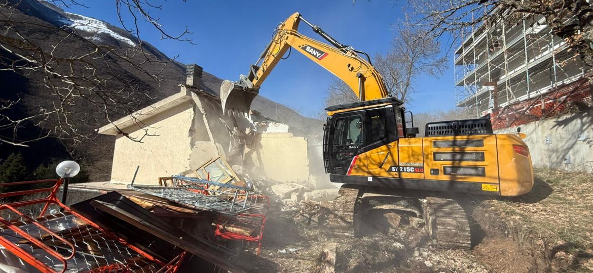 Ricostruzione Post-Sisma: Nuovo Intervento di Demolizione e Ricostruzione a Castel Sant’Angelo